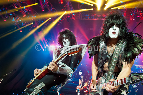 KISS - Tommy Thayer (L), Paul Stanley (R) ©Manuel Nauta