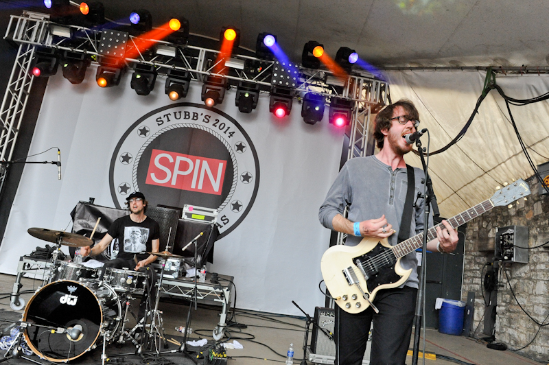 Jayson Gerycz (L) and Dylan Baldi with the band Cloud Nothings © Manuel Nauta