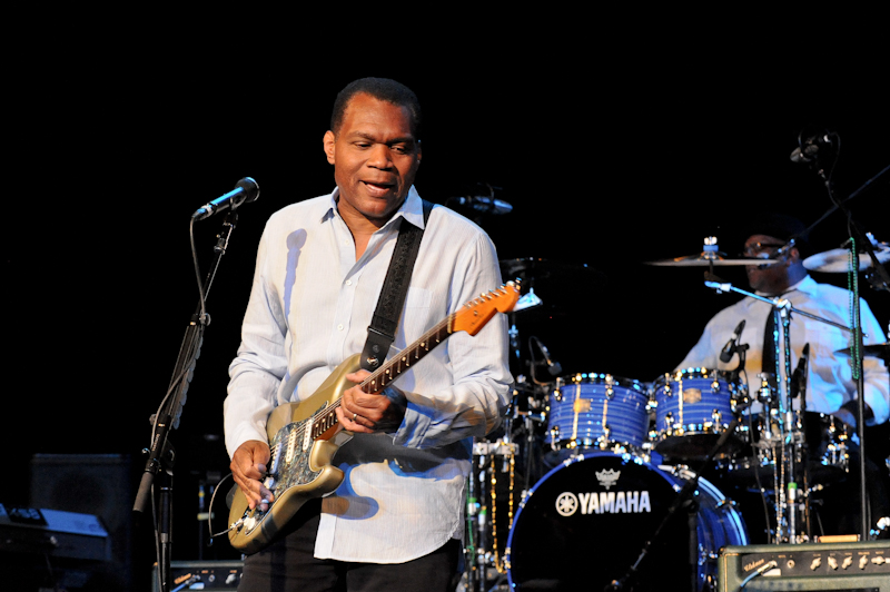 Musician Robert Cray performs in concert at the Aztec Theater on April 13, 2014 in San Antonio, Texas  © Manuel Nauta