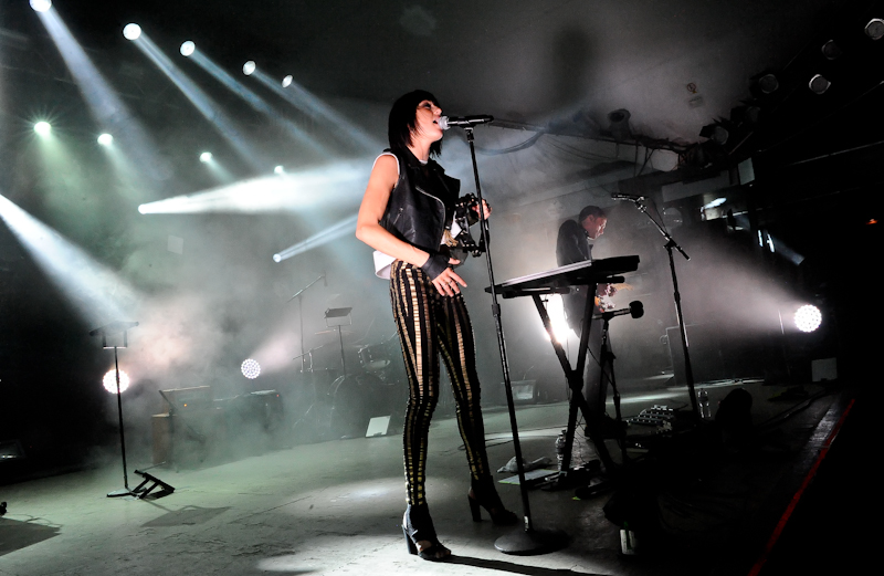 Sarah Barthel (L) and Josh Carter (R) of the duo Phantogram perform in concert at Stubb's on April 22, 2014 in Austin, Texas.