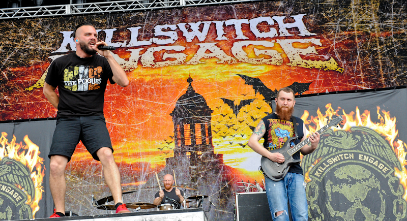 Jesse Leach (L) and Joel Stroetzelo with Killswitch Engage / Photo © Manuel Nauta