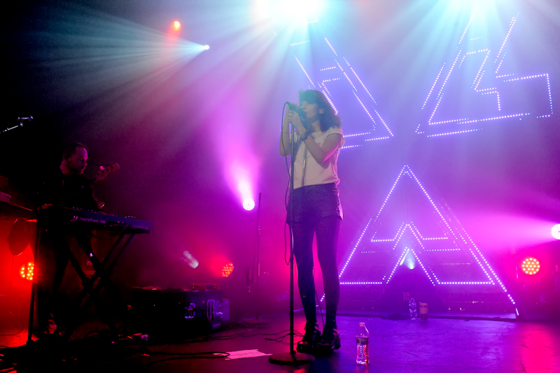 Lauren Mayberry with CHVRCHES in Austin, Texas / Photos © Manuel Nauta