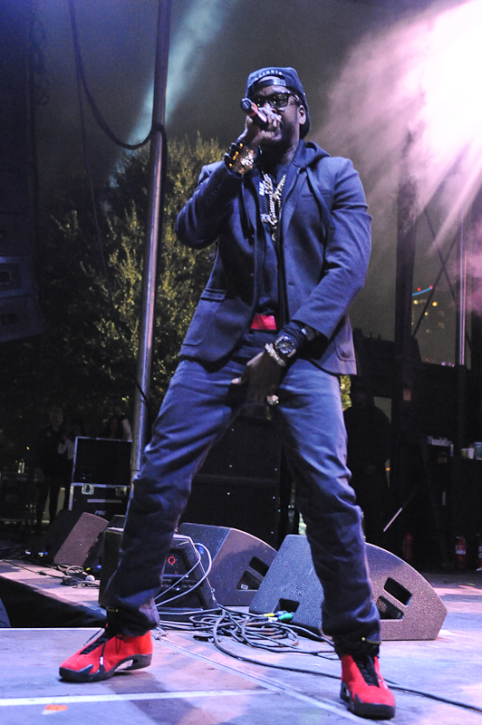 Tauheed Epps aka 2 Chainz performs in concert during Day 1 of FunFunFun Fest at Auditorium Shores on November 7, 2014 in Austin, Texas. Photo © Manuel Nauta