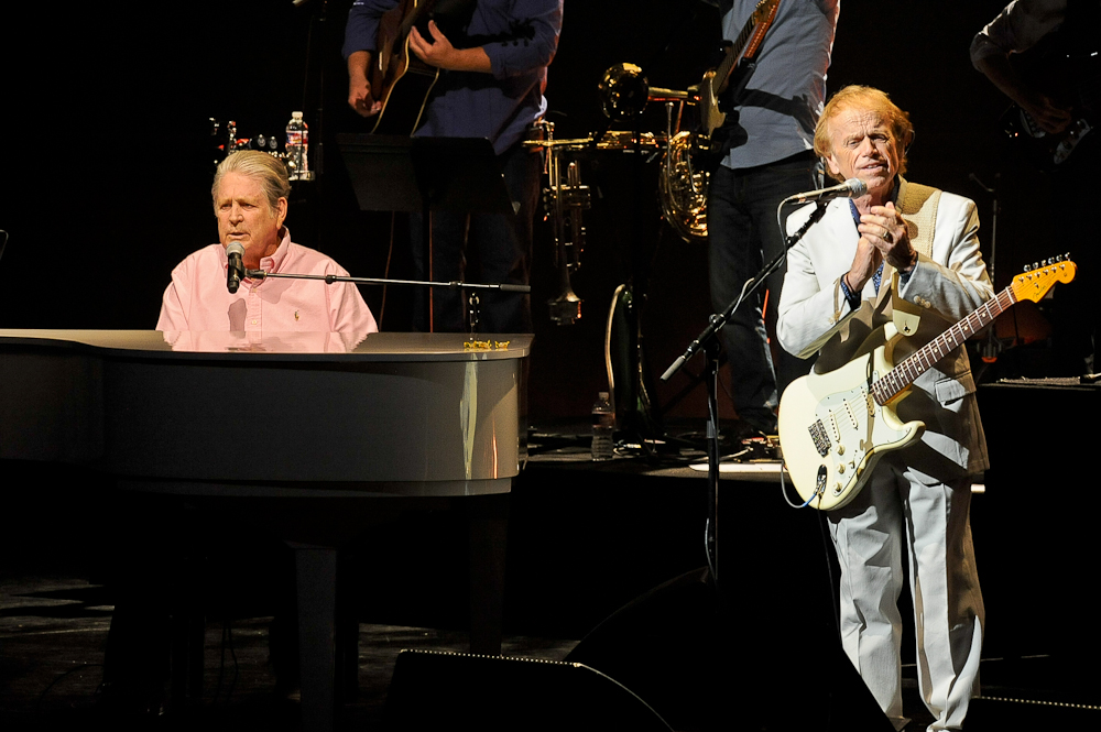 Brian Wilson (L) and Al Jardine perform in concert at Bass Concert Hall on June 23, 2015 in Austin, Texas. Photo © Manuel Nauta