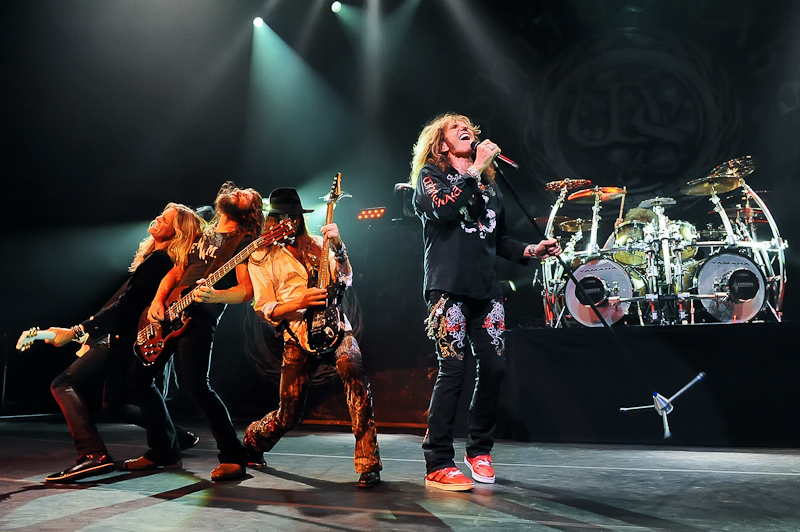 Joel Hoekstra, Michael Devin, Reb Beach, and singer-songwriter David Coverdale of Whitesnake perform in concert at ACL Live on August 9, 2015 in Austin, Texas. Photo © Manuel Nauta