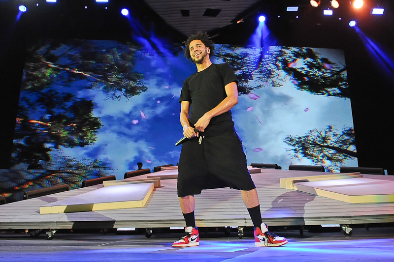 J. Cole performs in concert at the Austin360 Amphitheater on August 22, 2015 in Austin, Texas. Photo © Manuel Nauta