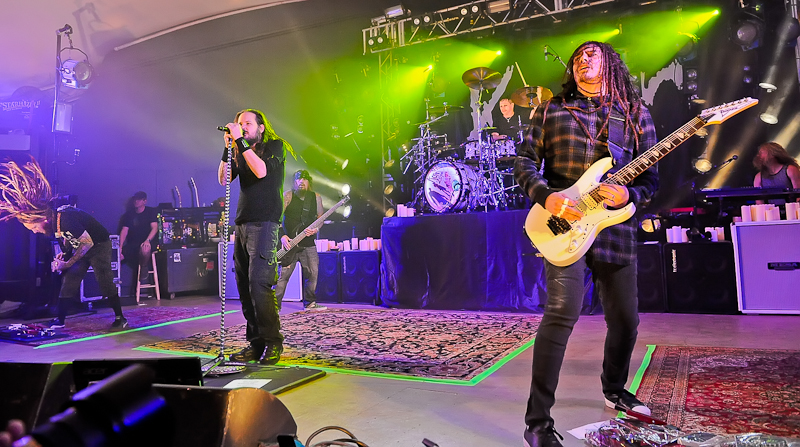 (L-R) Brian 'Head' Welch, Jonathan Davis, Ray Luzier and James 'Munky' Shaffer with the band KORN perform in concert at Stubb's on October 19, 2015 in Austin, Texas. Photo © Manuel Nauta