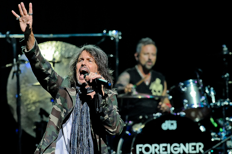 Kelly Hansen (L) with Chris Frazier on drums of Foreigner perform in concert at ACL Live on April 21, 2016 in Austin, Texas. Photo © Manuel Nauta
