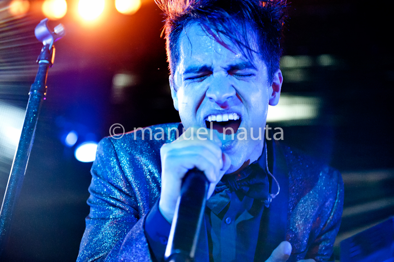 Brandon Urie with Panic! at the Disco in Austin 2/12/2014 © Manuel Nauta