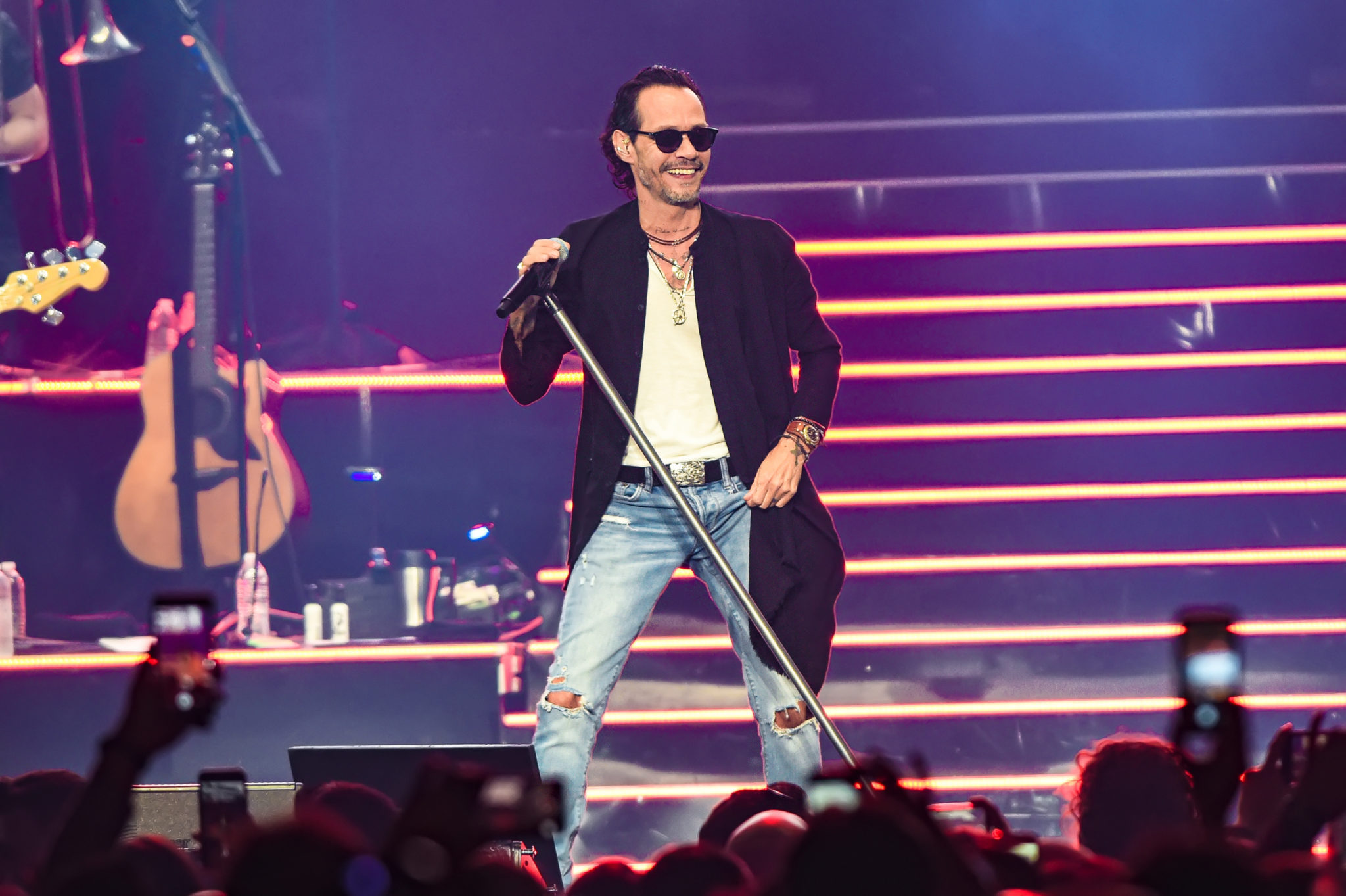 is marc anthony on tour