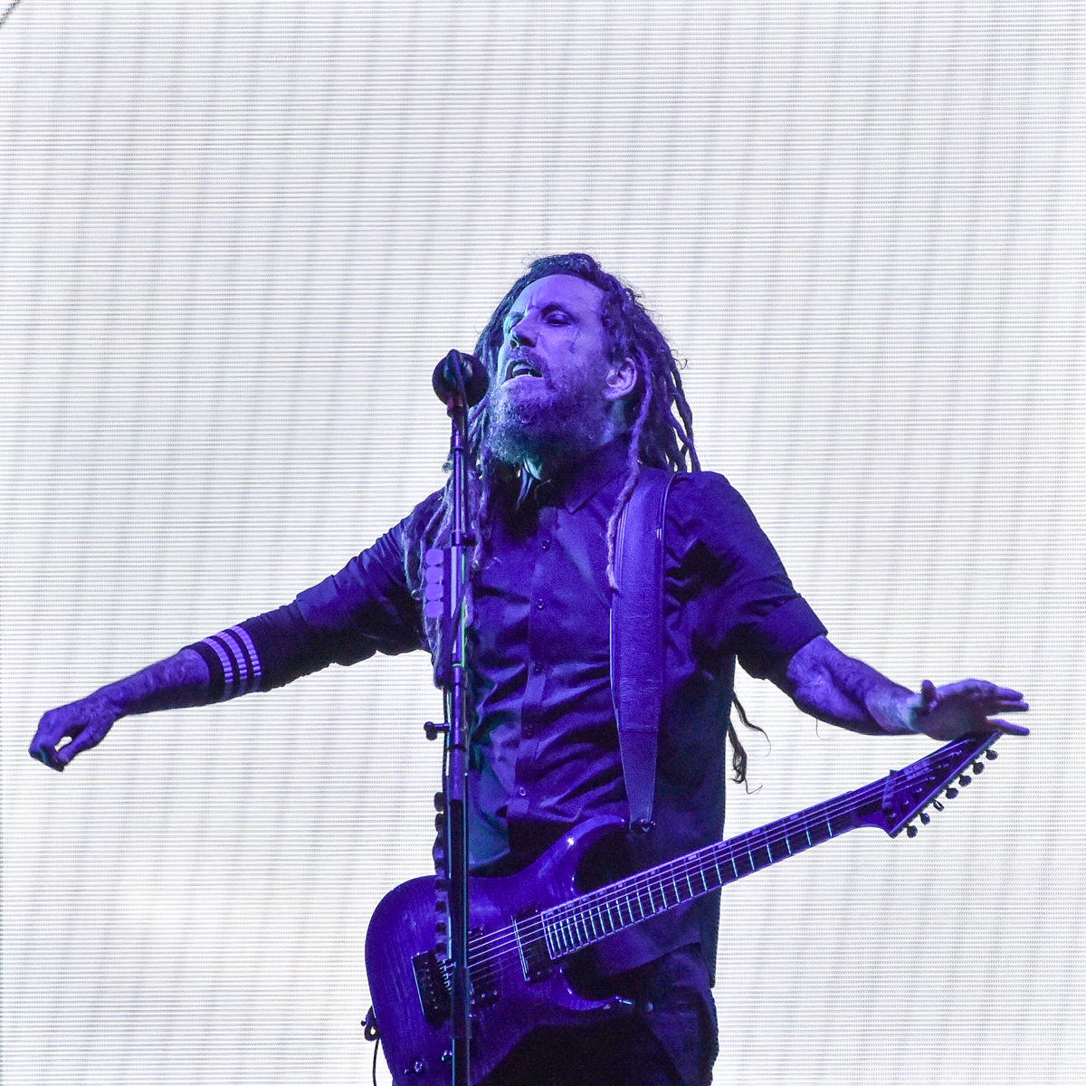 Brian "Head" Welch performs in concert with Korn at the Germania Insurance Amphitheater in Austin, Texas on September 18, 2021. Photo © Manuel Nauta