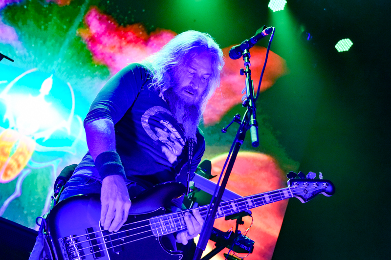 Troy Sanders performs with the band Mastodon while on tour with Opeth at ACL Live at The Moody Theater in Austin, Texas on November 26, 2021 / Photo © Manuel Nauta